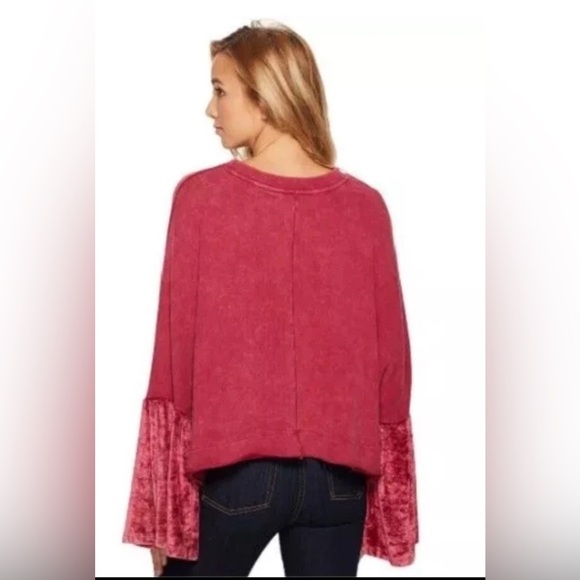 Free People Glorious Sweatshirt XS Bell Velvet Sleeves Oversized Cropped Maroon - Picture 4 of 14